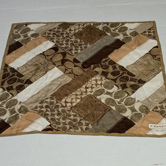 ❤️Authentic COACH 100% Silk Logo Scarf  Brown White 26.5 x 27 - Picture 8 of 8